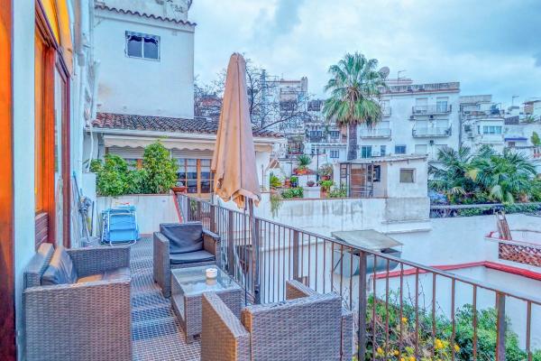 #54407 - En Vogue | Holiday Rentals | Hello Homes Sitges