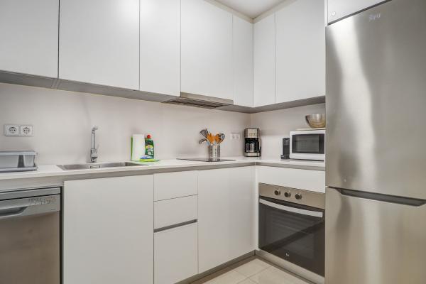 #54526 - White Center Apartment | Holiday Rentals | Hello Homes Sitges