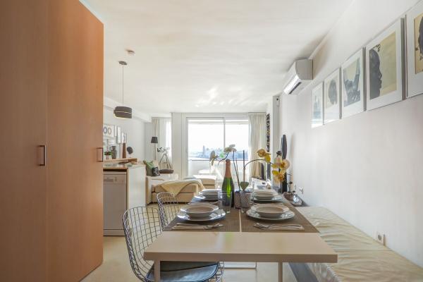 #55846 - Sunset apartment | Holiday Rentals | Hello Homes Sitges