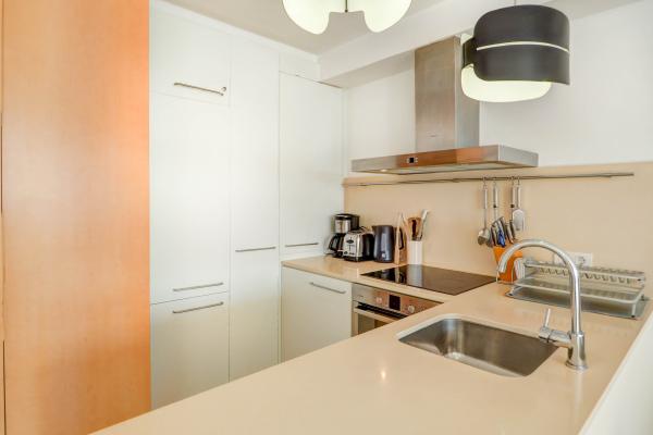 #55852 - Sunset apartment | Holiday Rentals | Hello Homes Sitges