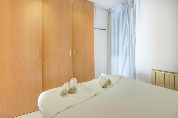 #55880 - Sunset apartment | Holiday Rentals | Hello Homes Sitges