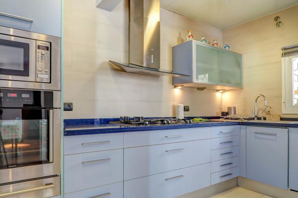 #55883 - Ollie Apartment | Holiday Rentals | Hello Homes Sitges