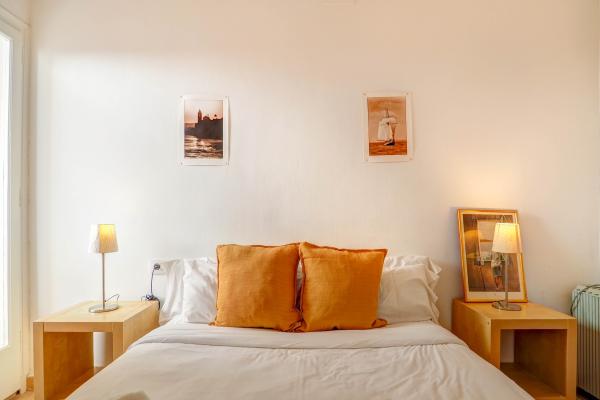 #55988 - Gladiator Apartment | Holiday Rentals | Hello Homes Sitges