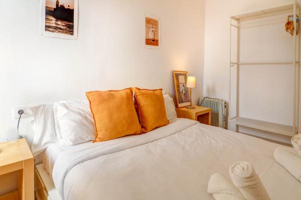 #55990 - Gladiator Apartment | Holiday Rentals | Hello Homes Sitges