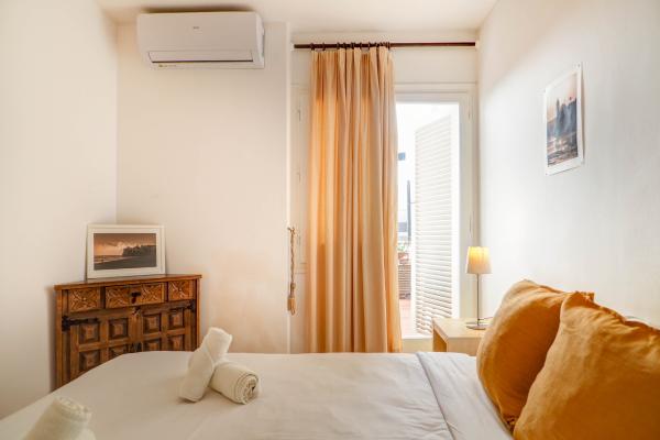 #55992 - Gladiator Apartment | Holiday Rentals | Hello Homes Sitges
