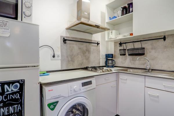 #56008 - Gladiator Apartment | Holiday Rentals | Hello Homes Sitges