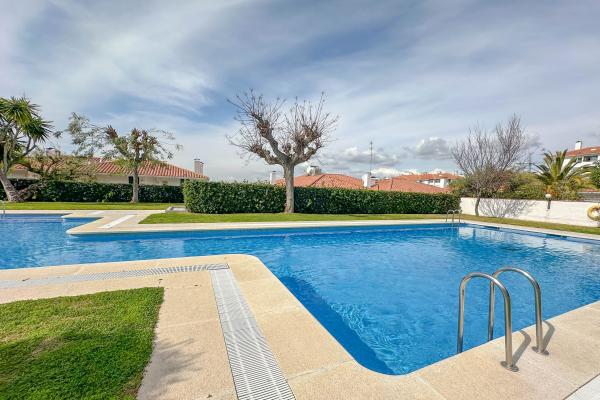 #56727 - Balmins Surf | Holiday Rentals | Hello Homes Sitges