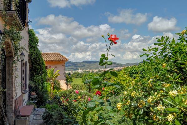 #58251 - Masia Las Torres | Holiday Rentals | Hello Homes Sitges