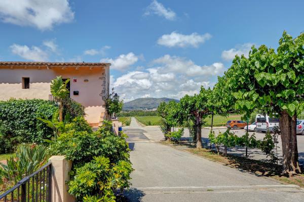 #58252 - Masia Las Torres | Holiday Rentals | Hello Homes Sitges