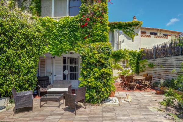 #58260 - Masia Las Torres | Holiday Rentals | Hello Homes Sitges