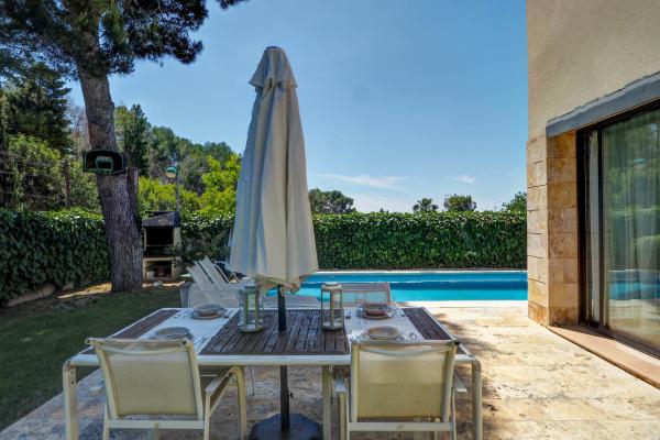 #59076 - Sunset House | Holiday Rentals | Hello Homes Sitges