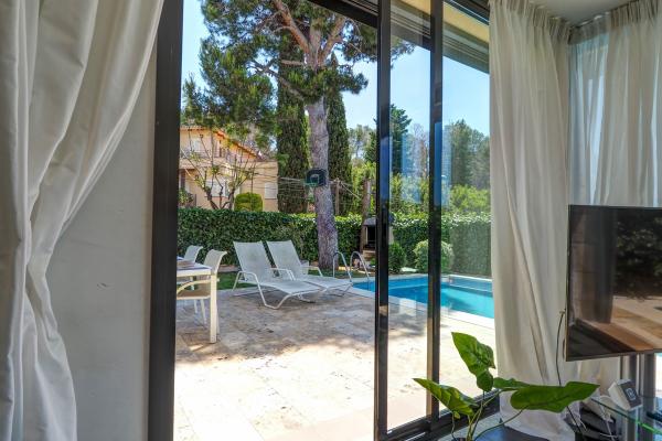 #59086 - Sunset House | Holiday Rentals | Hello Homes Sitges