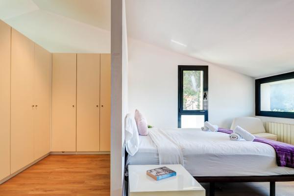 #59104 - Sunset House | Holiday Rentals | Hello Homes Sitges