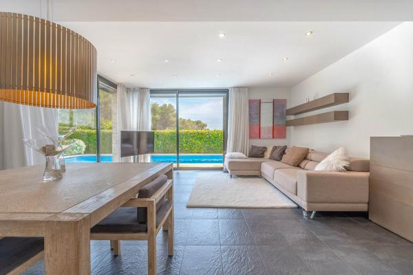 #59123 - Sunset House | Holiday Rentals | Hello Homes Sitges