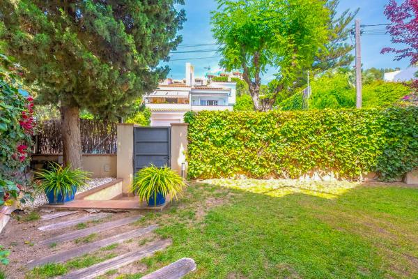 #59129 - Sunset House | Holiday Rentals | Hello Homes Sitges