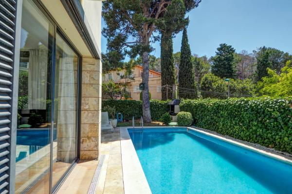 #59141 - Sunset House | Holiday Rentals | Hello Homes Sitges