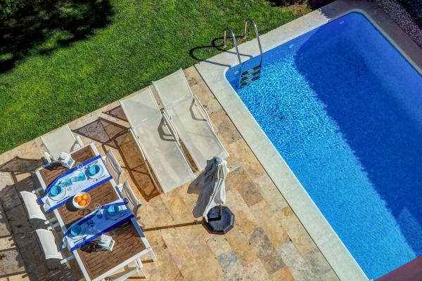 #59150 - Sunset House | Holiday Rentals | Hello Homes Sitges