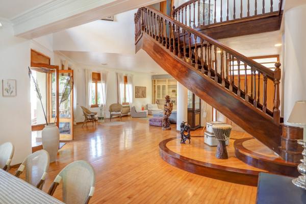 #61783 - Villa El Faro | Holiday Rentals | Hello Homes Sitges