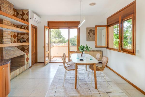 #61785 - Villa El Faro | Holiday Rentals | Hello Homes Sitges