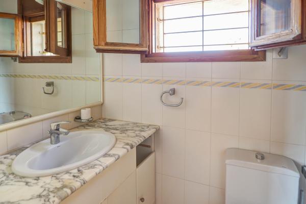 #61802 - Villa El Faro | Holiday Rentals | Hello Homes Sitges