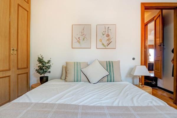 #61812 - Villa El Faro | Holiday Rentals | Hello Homes Sitges