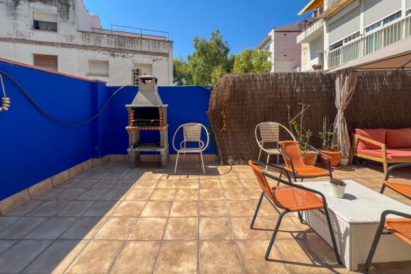 #62649 - The Beach House Paradise | Holiday Rentals | Hello Homes Sitges