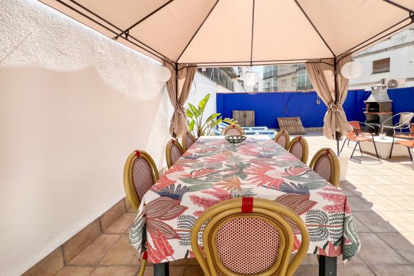 #62653 - The Beach House Paradise | Holiday Rentals | Hello Homes Sitges