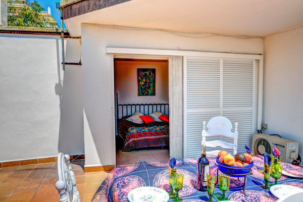 #6722 - Can Ferran | Holiday Rentals | Hello Homes Sitges