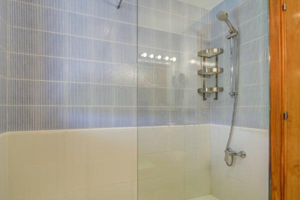 #67781 - Atico Los Condes | Holiday Rentals | Hello Homes Sitges