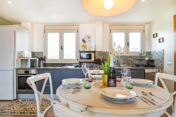 #67785 - Atico Los Condes | Holiday Rentals | Hello Homes Sitges