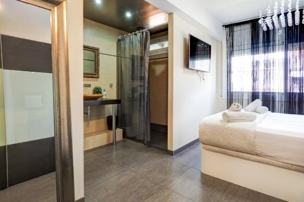 #68155 - Atalaya Apartment | Holiday Rentals | Hello Homes Sitges