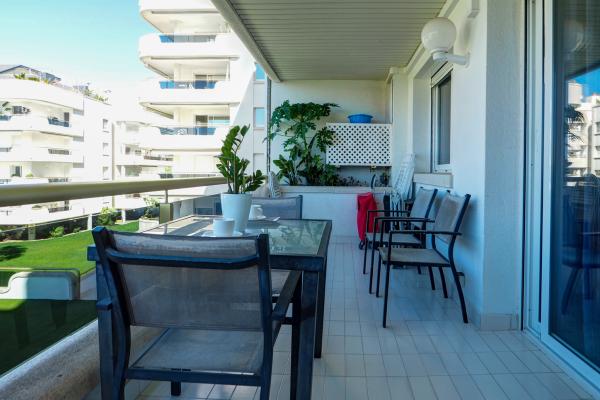#68180 - Mediterraneo Seaview | Holiday Rentals | Hello Homes Sitges