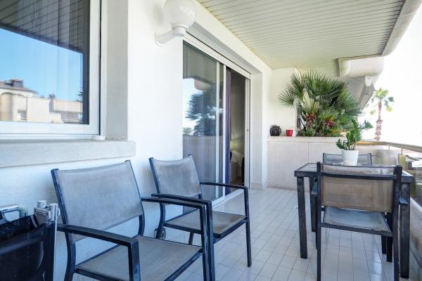 #68183 - Mediterraneo Seaview | Holiday Rentals | Hello Homes Sitges