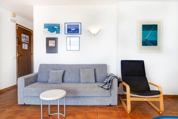 #68438 - Amazing Seaview Apartment | バケーションレンタル | Hello Homes Sitges