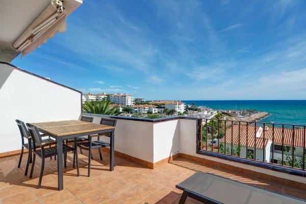 #68441 - Amazing Seaview Apartment | バケーションレンタル | Hello Homes Sitges