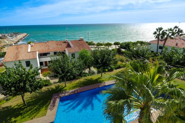 #68446 - Amazing Seaview Apartment | Holiday Rentals | Hello Homes Sitges