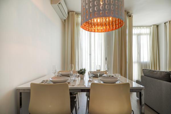 #69178 - Warm Sands Apartment | Holiday Rentals | Hello Homes Sitges