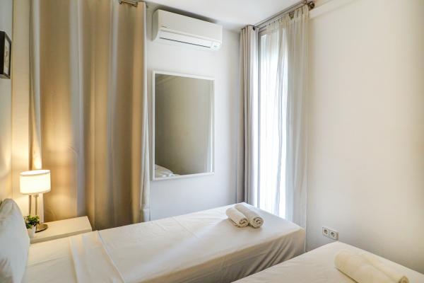 #69188 - Warm Sands Apartment | Holiday Rentals | Hello Homes Sitges