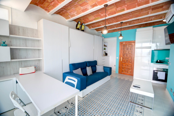 #6943 - Blue sea front | Seasonal Rentals | Hello Homes Sitges