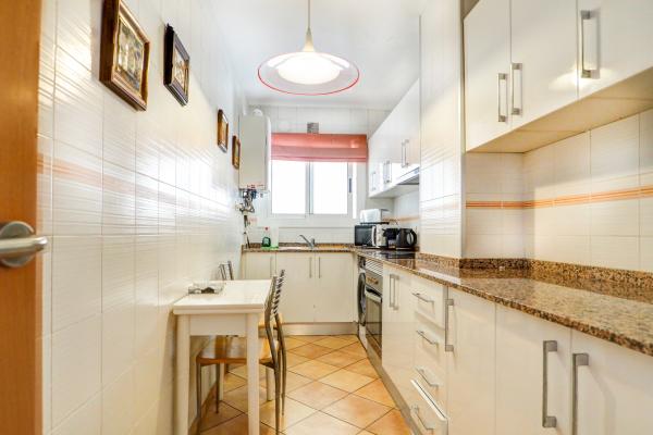 #72872 - Linda Vista Oasis Penthouse | Holiday Rentals | Hello Homes Sitges