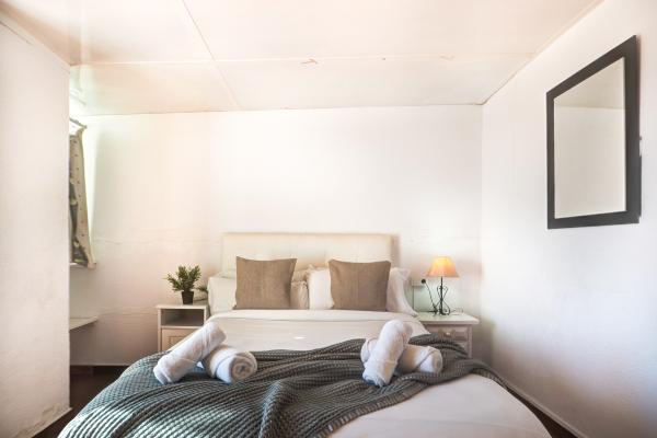 #72875 - Linda Vista Oasis Penthouse | Holiday Rentals | Hello Homes Sitges