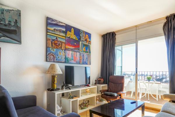 #72889 - Linda Vista Oasis Penthouse | Holiday Rentals | Hello Homes Sitges