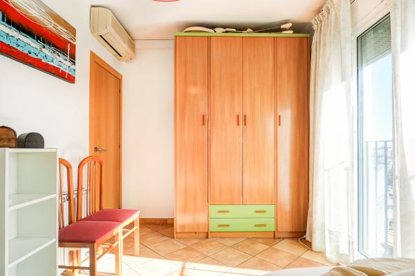 #72895 - Linda Vista Oasis Penthouse | Holiday Rentals | Hello Homes Sitges