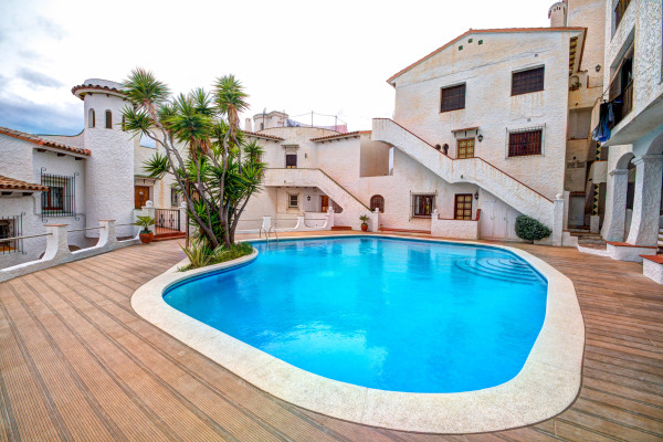 #7385 - The Magic Sea Front | Holiday Rentals | Hello Homes Sitges