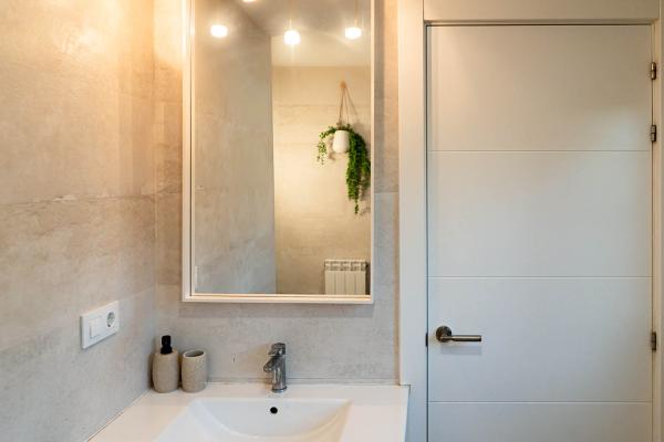 #74214 - Villa Rocamar | Holiday Rentals | Hello Homes Sitges