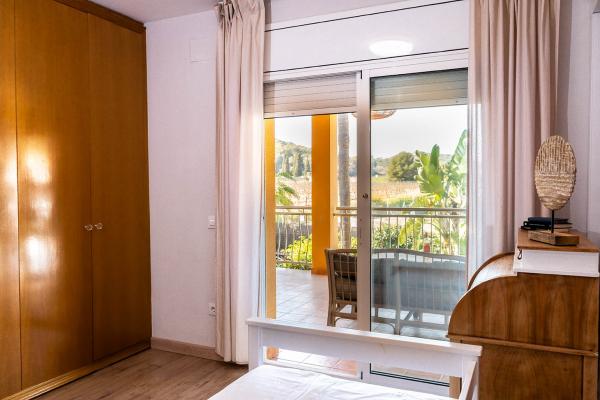 #74227 - Villa Rocamar | Holiday Rentals | Hello Homes Sitges