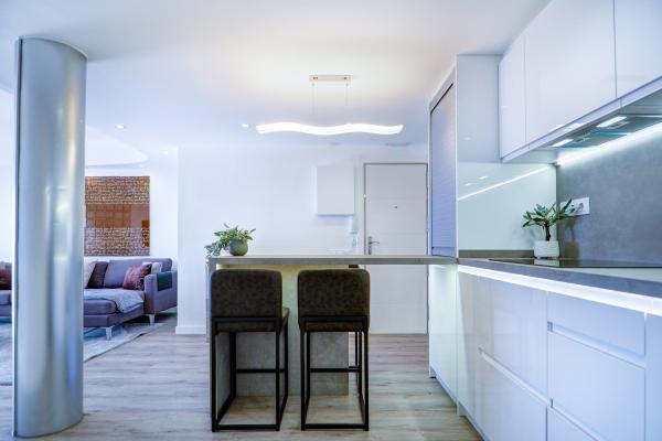 #74373 - Urban Waves | Holiday Rentals | Hello Homes Sitges