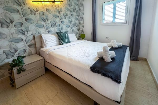 #74926 - Sunlight | Holiday Rentals | Hello Homes Sitges