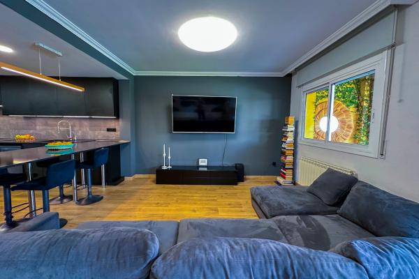 #75292 - Villa Rocamar | Holiday Rentals | Hello Homes Sitges