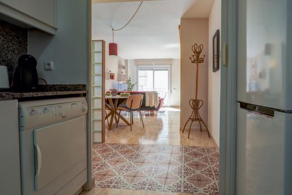 #75709 - Bonaire Apartment | Holiday Rentals | Hello Homes Sitges